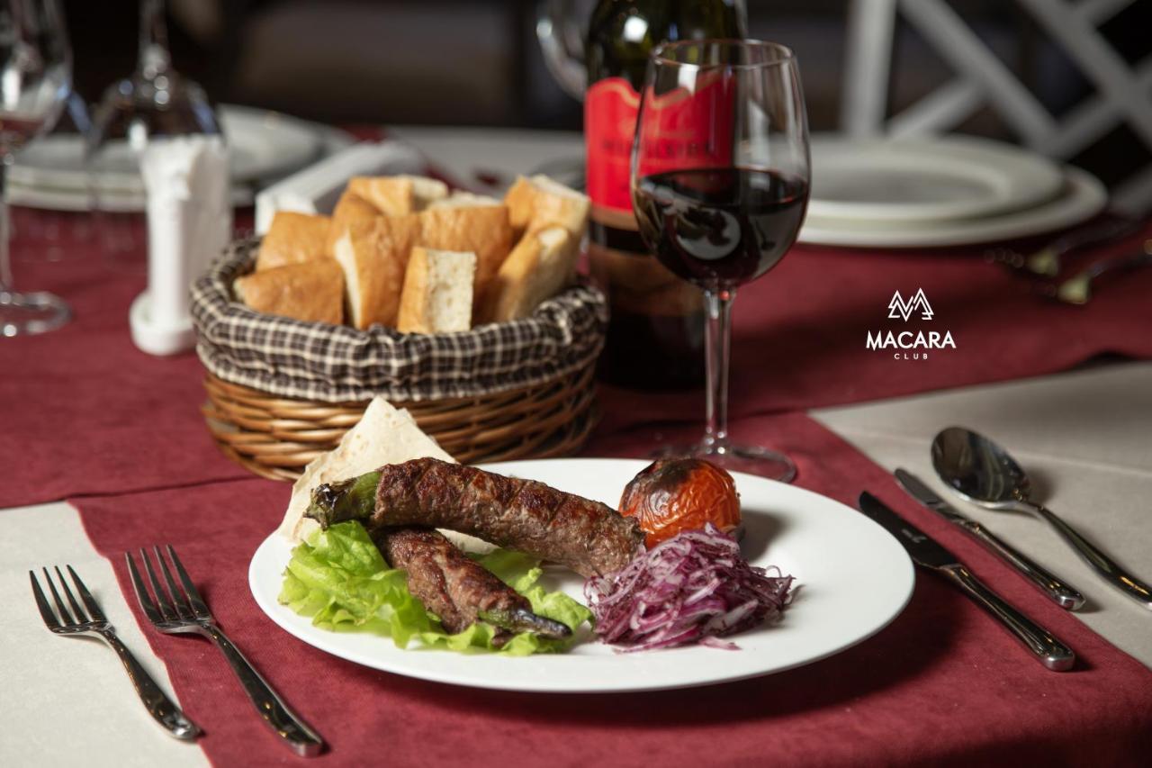 Macara Sheki City Hotel Bagian luar foto